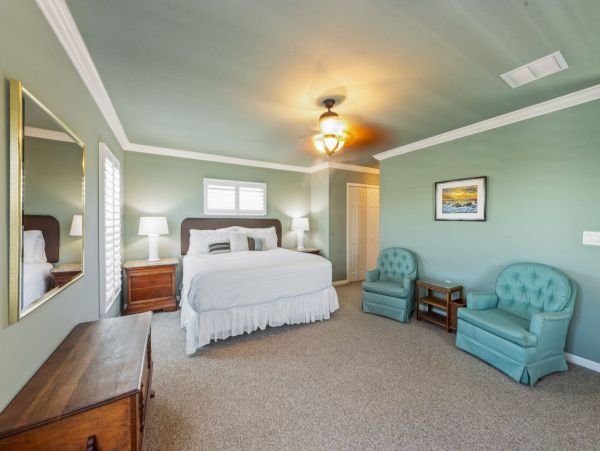 Anna Maria 4 Bedroom Pool Home Close to the Beach