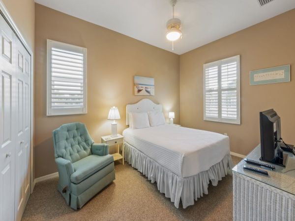 Anna Maria 4 Bedroom Pool Home Close to the Beach