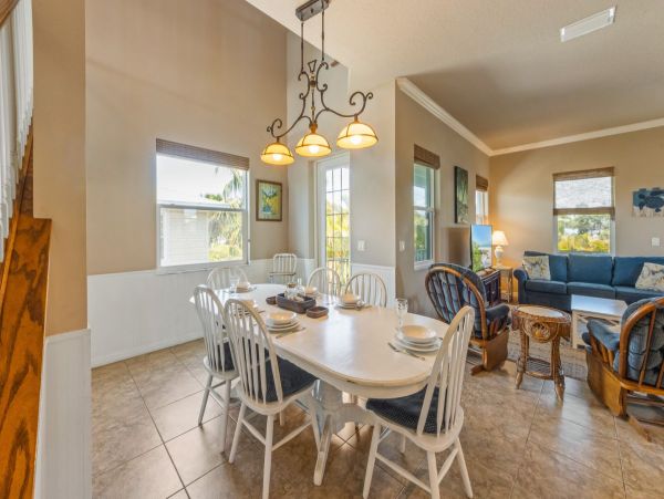 Anna Maria 4 Bedroom Pool Home Close to the Beach