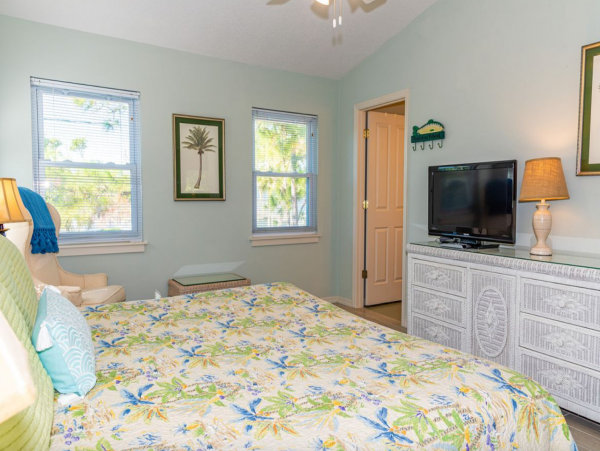 Great Value Anna Maria Canal Front Home 2 Bedrooms Sleeps 5