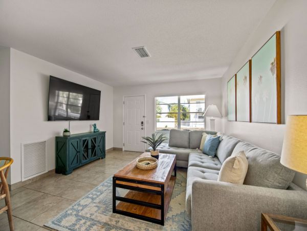 Anna Maria Island Vacation Rental 2 Bedroom Walk To Beach
