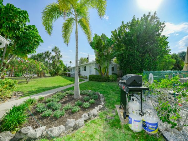 Anna Maria Island Vacation Rental 2 Bedroom Walk To Beach