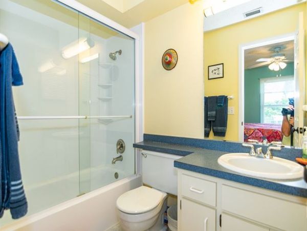 Holmes Beach Rental with Pool and Close Walk to Beach