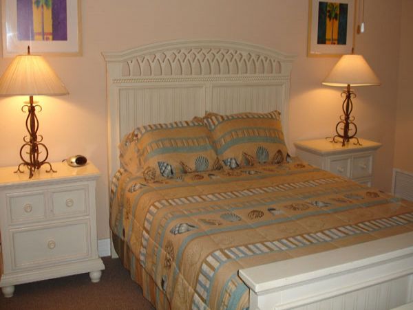 Anna Maria Beach Rental One Bedroom with Pool
