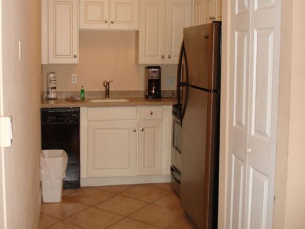 Anna Maria Beach Rental One Bedroom with Pool