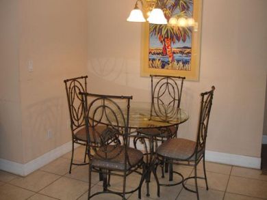 Holmes Beach Vacation Condo One Bedroom Sleeps 4