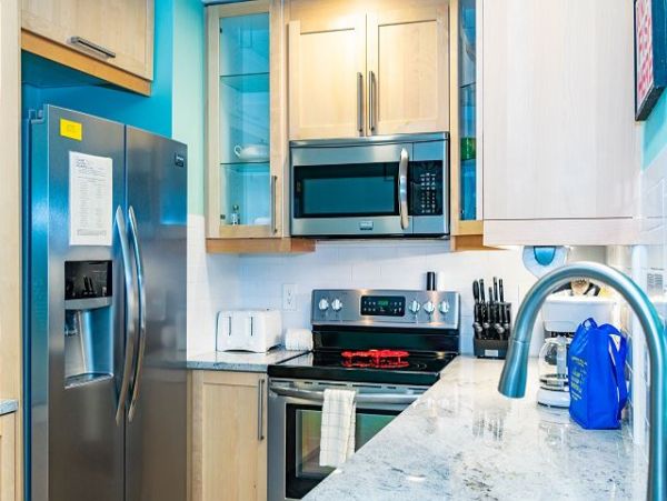 Steps to Beach One Bedroom Vacation Rental on Anna Maria
