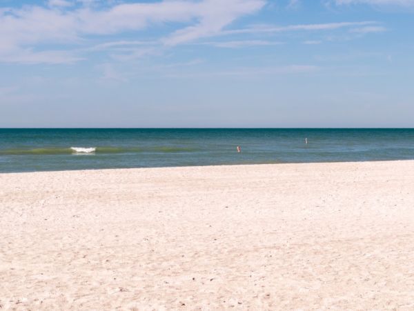 Super Anna Maria Cottage for Rent - Partial Gulf Views