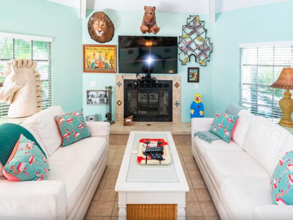Charming Vacation Rental in Holmes Beach 2 Bedrooms Sleeps 4