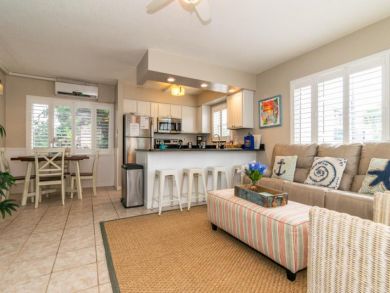Steps to Beach 1 Bedroom Anna Maria Rental with Pool