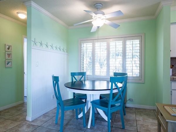 Beachside Complex at Holmes Beach One Bedroom Sleeps 4