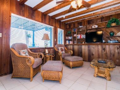Beach Houses For Rent on Anna Maria Island Rarely This Great Beach Houses For Rent on Anna Maria Island Rarely This Great