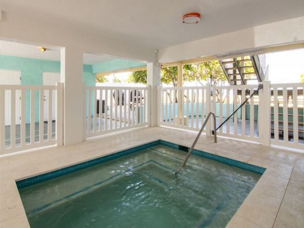 Great Value Bradenton Beach One Bedroom Vacation Condo
