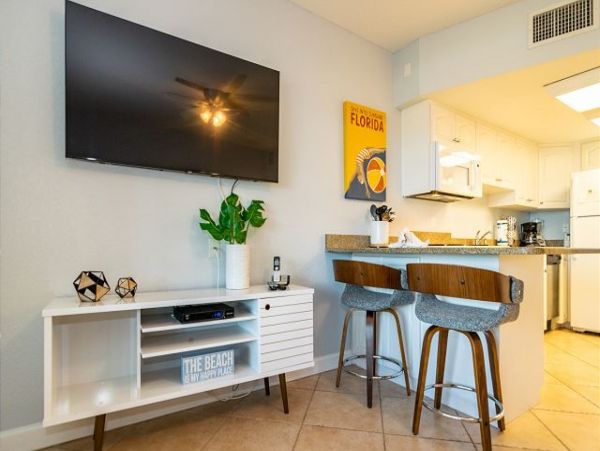 Great Value Bradenton Beach One Bedroom Vacation Condo