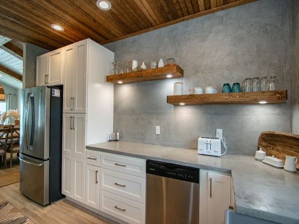 Charming Home with 3-Bedrooms on Anna Maria Island
