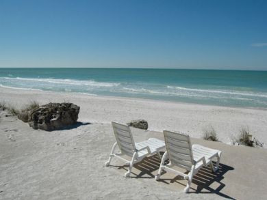 One Bedroom Beach front Anna Maria Rentals on Beach