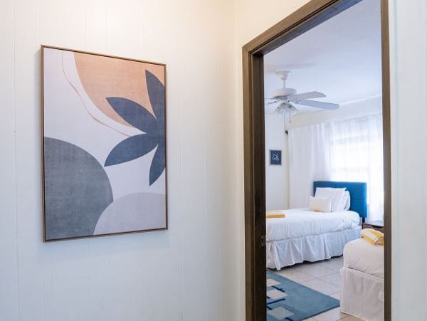 A Spacious Anna Maria Island Duplex Sleeps 4 Walk to Beach