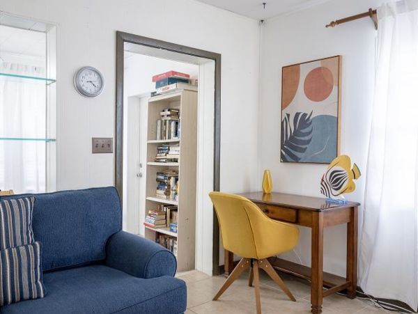 A Spacious Anna Maria Island Duplex Sleeps 4 Walk to Beach