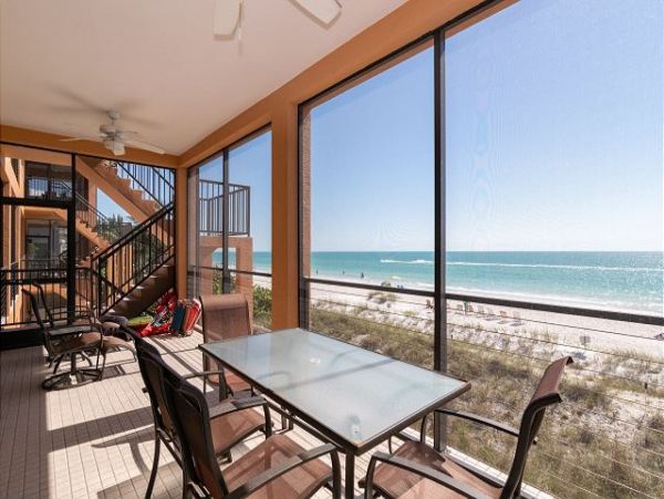Anna Maria Three Bedroom Luxury Beach Condo - 2 Heated Pools