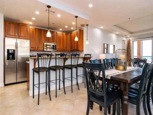 Anna Maria Three Bedroom Luxury Beach Condo - 2 Heated Pools