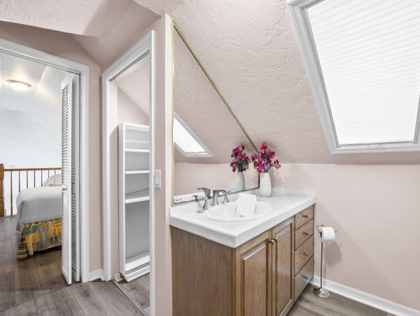 Anna Maria Island Beachfront Cottage Rental - Holmes Beach Gulf Front Vacation Home