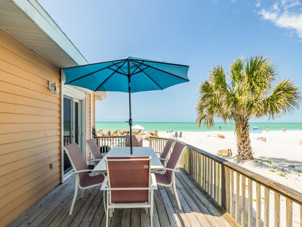 Anna Maria Island Beachfront Cottage Rental - Holmes Beach Gulf Front Vacation Home