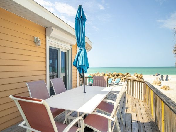 Anna Maria Island Beachfront Cottage Rental - Holmes Beach Gulf Front Vacation Home