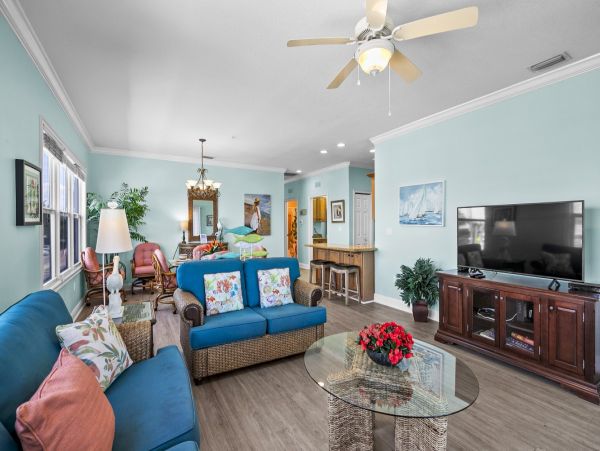 Luxury Anna Maria Beachfront Condo - Sleeps 8 - Gulf Views