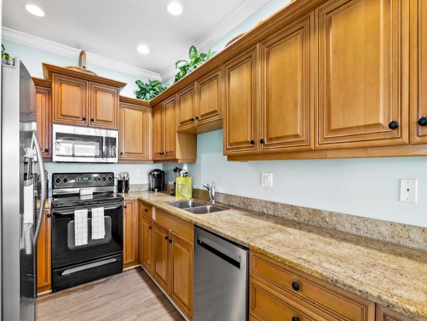 Luxury Anna Maria Beachfront Condo - Sleeps 8 - Gulf Views