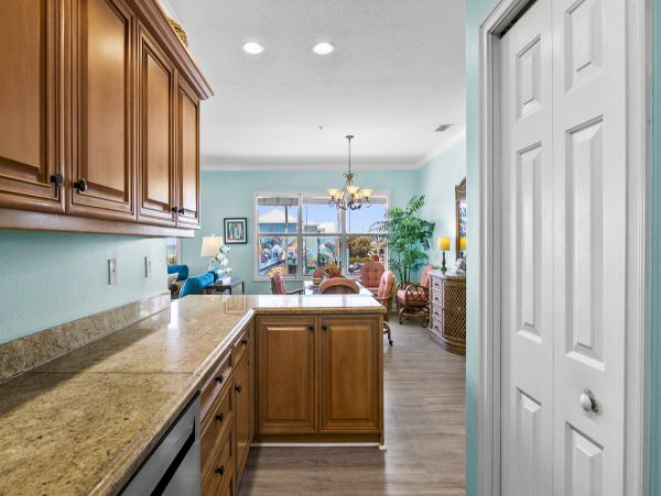 Luxury Anna Maria Beachfront Condo - Sleeps 8 - Gulf Views