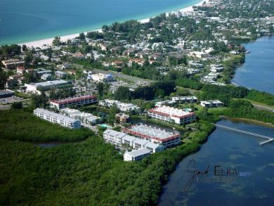 Anna maria Island 2 Bedroom Vacation Rental Bay View
