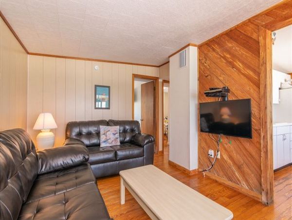 Three Bedroom Anna Maria Island Beach House- On the sand