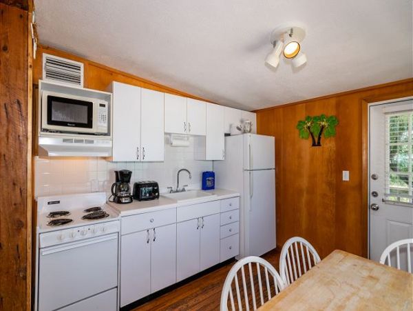 Three Bedroom Anna Maria Island Beach House- On the sand