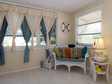 Value Vacation Rnetal with Two Bedrooms on Anna Maria Island Value Vacation Rnetal with Two Bedrooms on Anna Maria Island