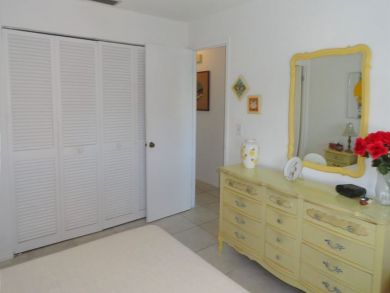 Great Value Anna Maria Two Bedroom Vacation Rental Sleeps 4