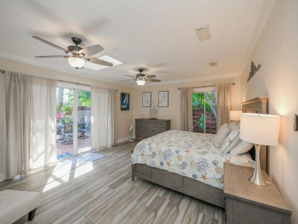 True Island Beauty Anna Maria Vacation Pool Home 3 Bedrooms