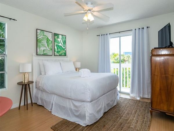 Anna Maria Island Large Rental Home