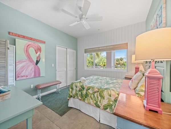 Gulf Front Holmes Beach Vacation Rental 3 Bedroom Condo