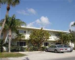 1 bedroom Condo close to Beach Access 1 bedroom Condo close to Beach Access