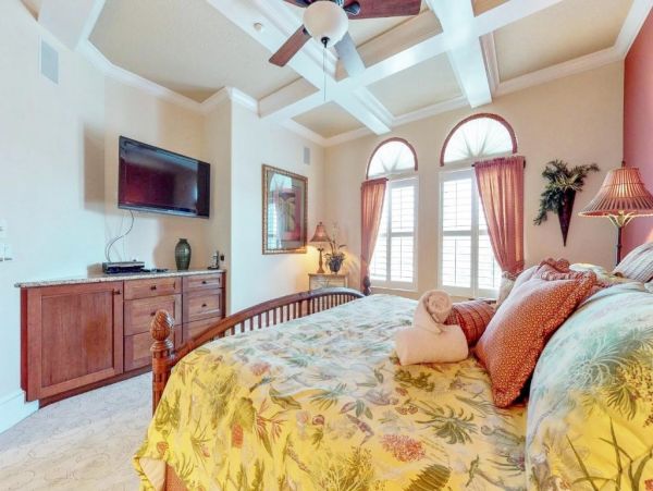 Anna Maria Vacation Condo 3 Bedrooms with Gulf View