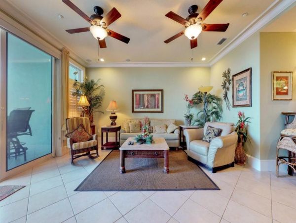 Anna Maria Vacation Condo 3 Bedrooms with Gulf View