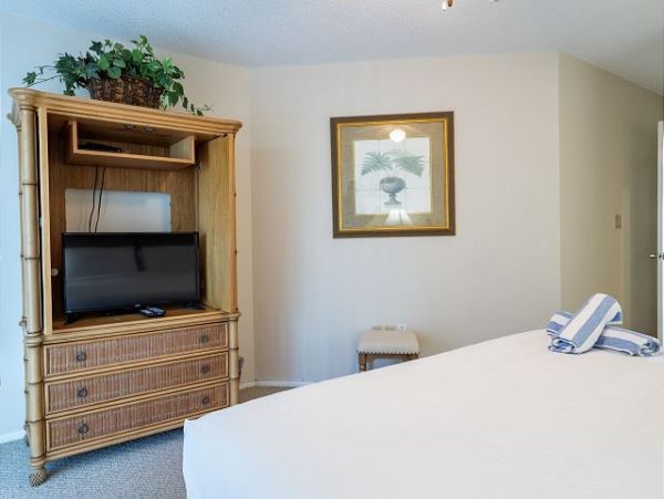 Bradenton Beach Two Bedroom Condo Rental Full Bay Views
