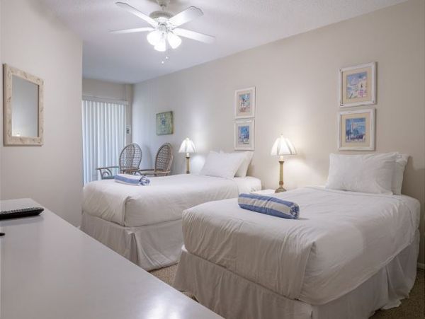 Bradenton Beach Two Bedroom Condo Rental Full Bay Views