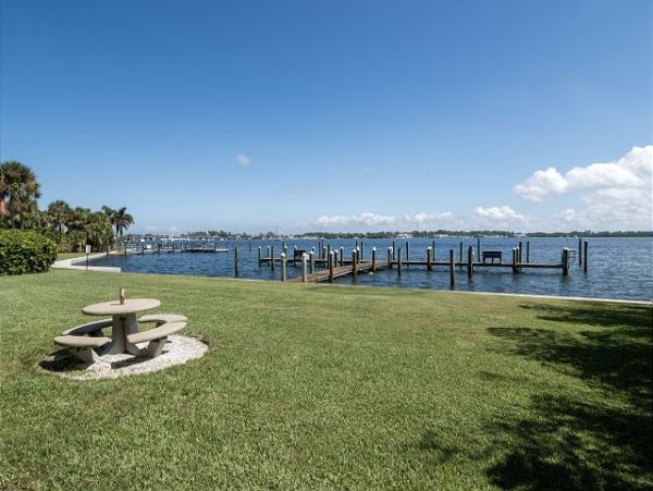 Bradenton Beach Two Bedroom Condo Rental Full Bay Views