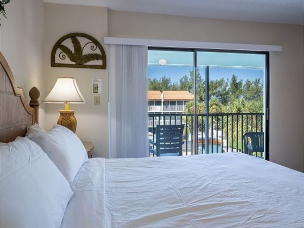 Bradenton Beach Two Bedroom Condo Rental Full Bay Views