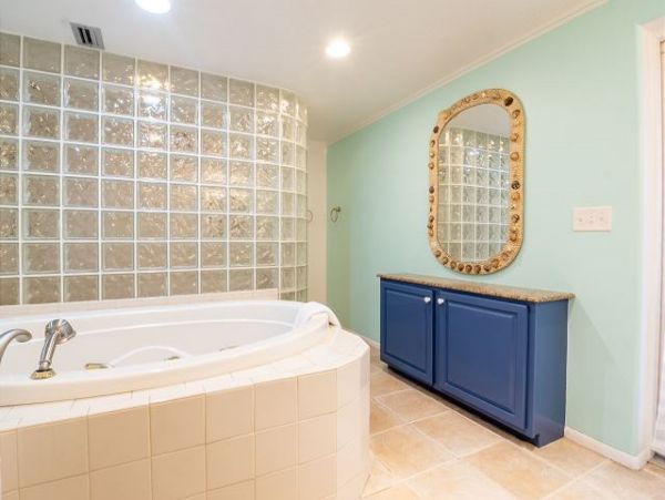 Anna Maria Rental Home Sleeps 10 Short Walk to Beach
