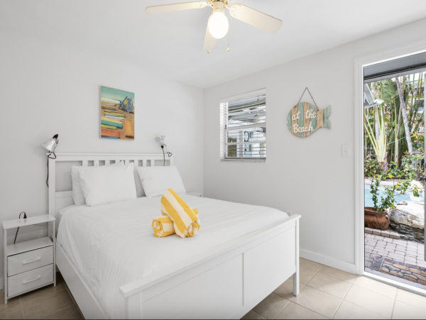 Holmes Beach Great Value 2 Bedroom Duplex