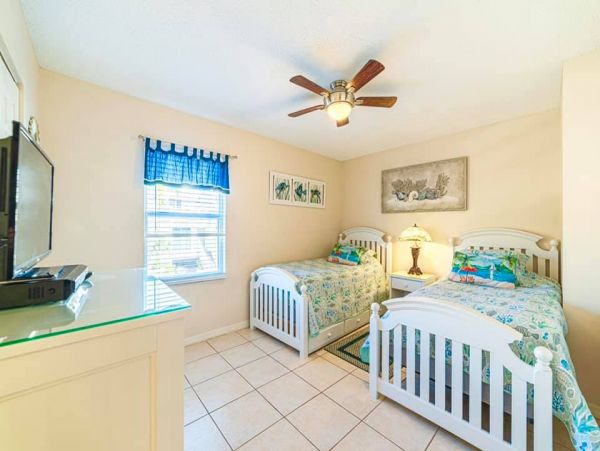 ANNA MARIA ISLAND 2 BEDROOM CONDO