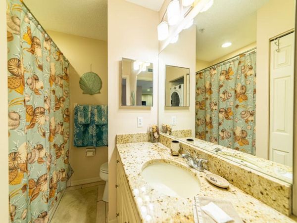 ANNA MARIA ISLAND 2 BEDROOM CONDO