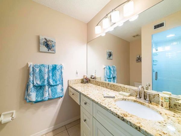 ANNA MARIA ISLAND 2 BEDROOM CONDO